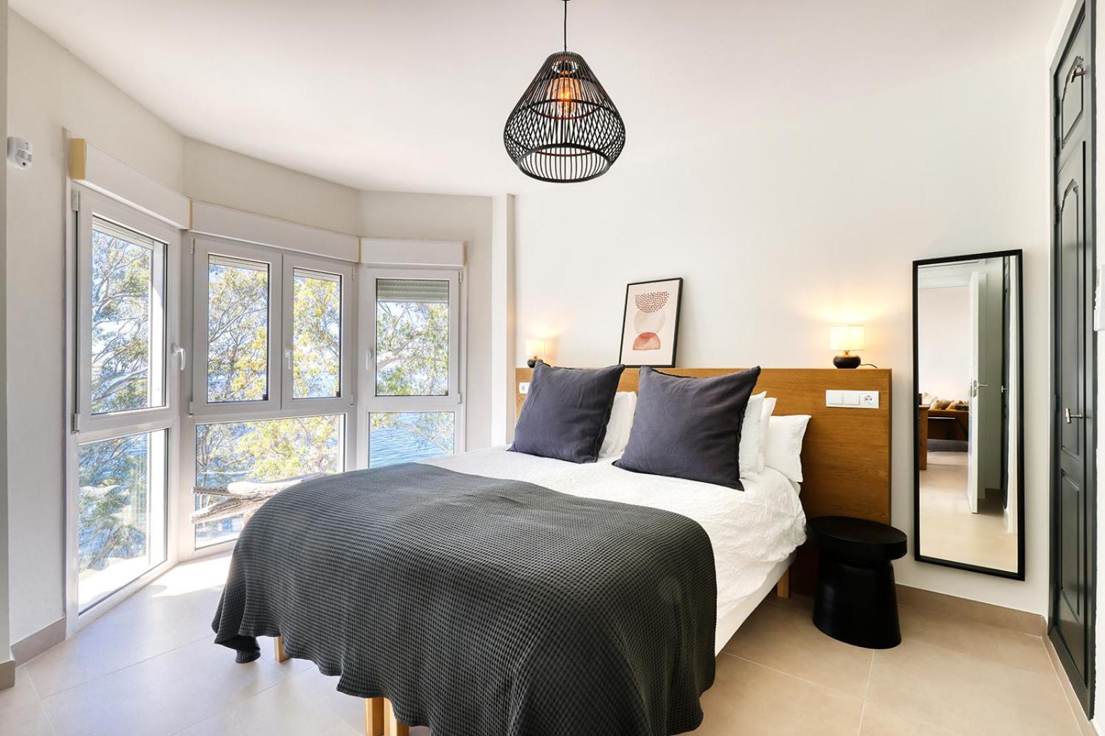 Penthouse Amaryllis - Gerenoveerd Direct Aan Zee Appartement