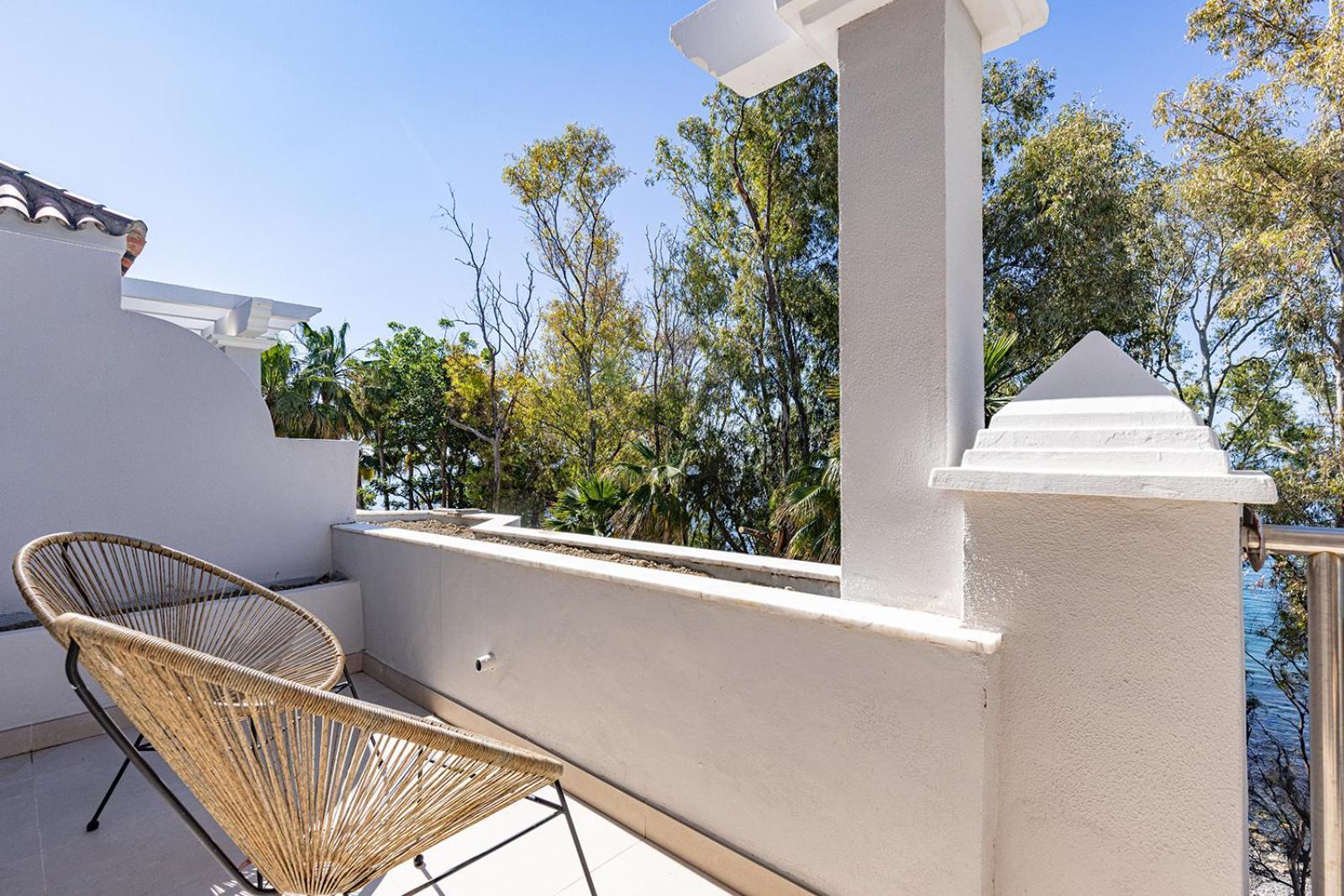 Penthouse Amaryllis - Gerenoveerd Direct Aan Zee *
