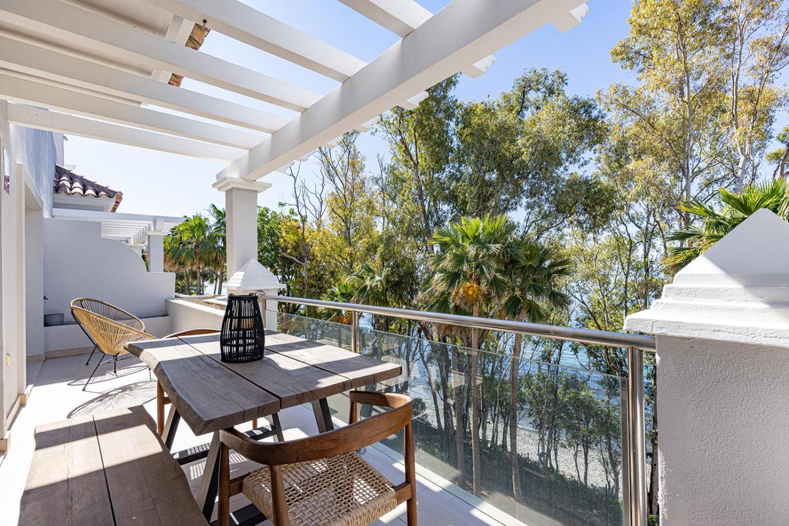 Penthouse Amaryllis - Gerenoveerd Direct Aan Zee Appartement Estepona