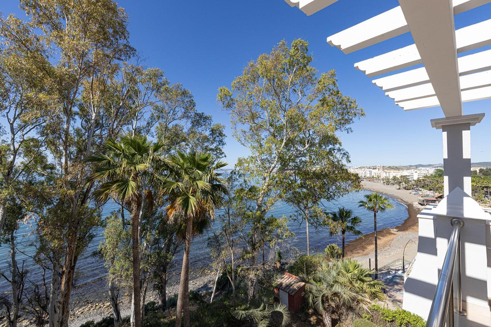 Penthouse Amaryllis - Gerenoveerd Direct Aan Zee Estepona